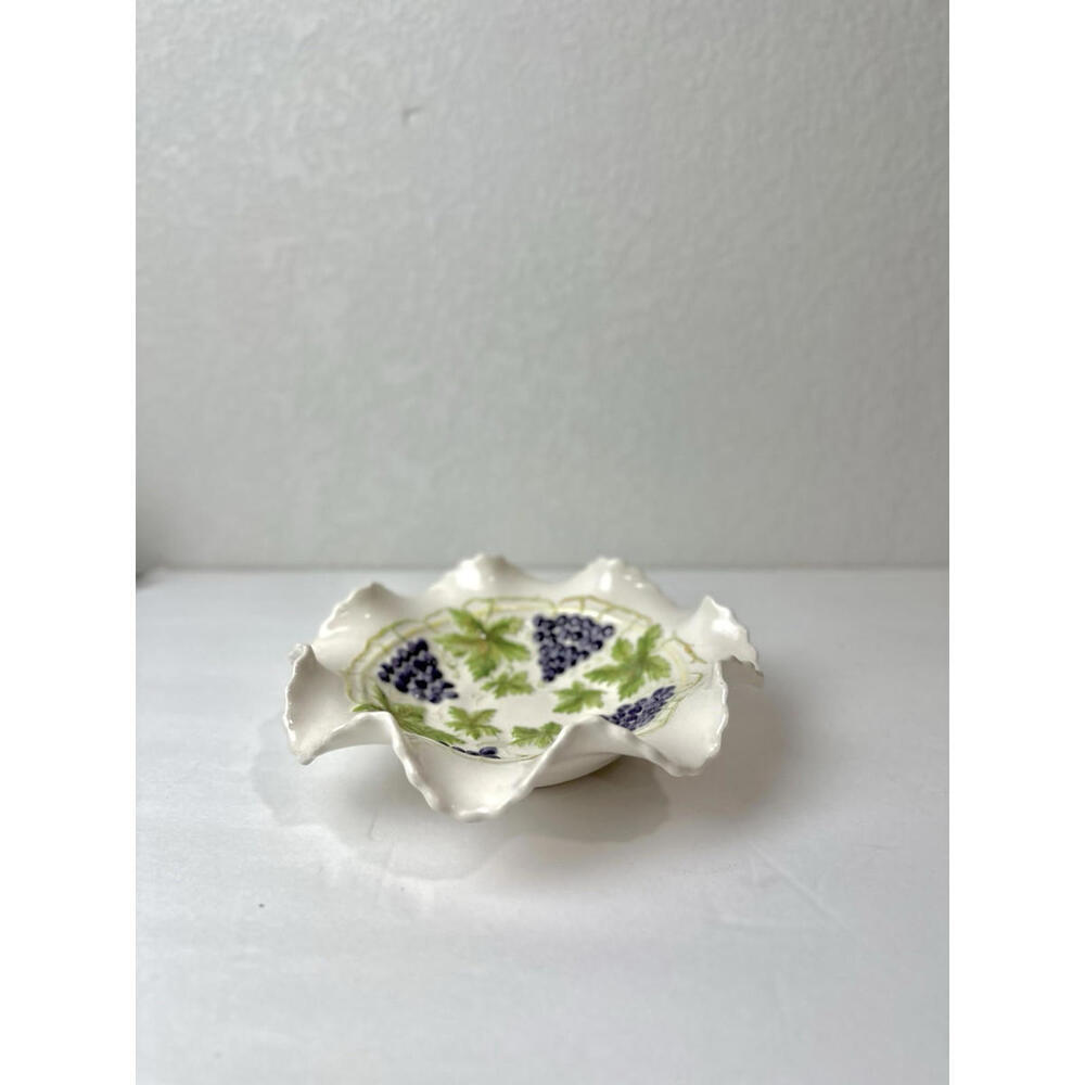 Scalloped Edge Antique Dish Ceramic Bowl 1962 hand painted with purple grapes - Picture 3 of 7